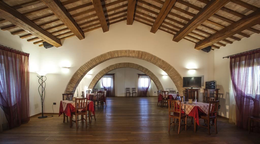 Il Ristoro Del Viandante Ξενοδοχείο Offagna Εξωτερικό φωτογραφία